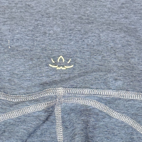 Beyond Yoga Blue Heathered Leggings Super Soft Size Medium - Picture 4 of 7